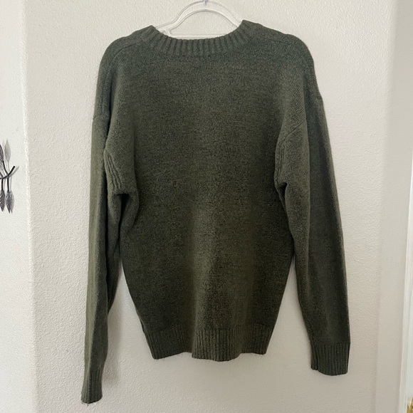 Express Super Soft V-Neck Pullover Hunter Green Sweater Men’s Size Small - Picture 2 of 6